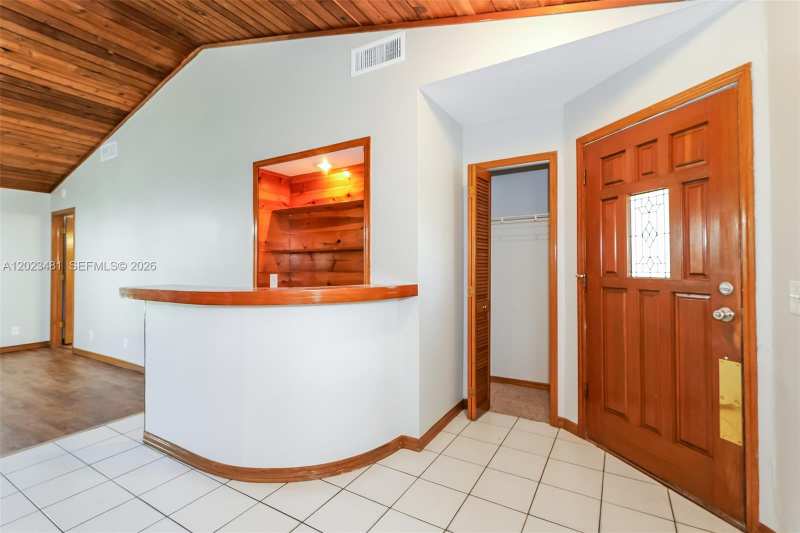 878 Daffodil Dr, Wellington FL 33414
