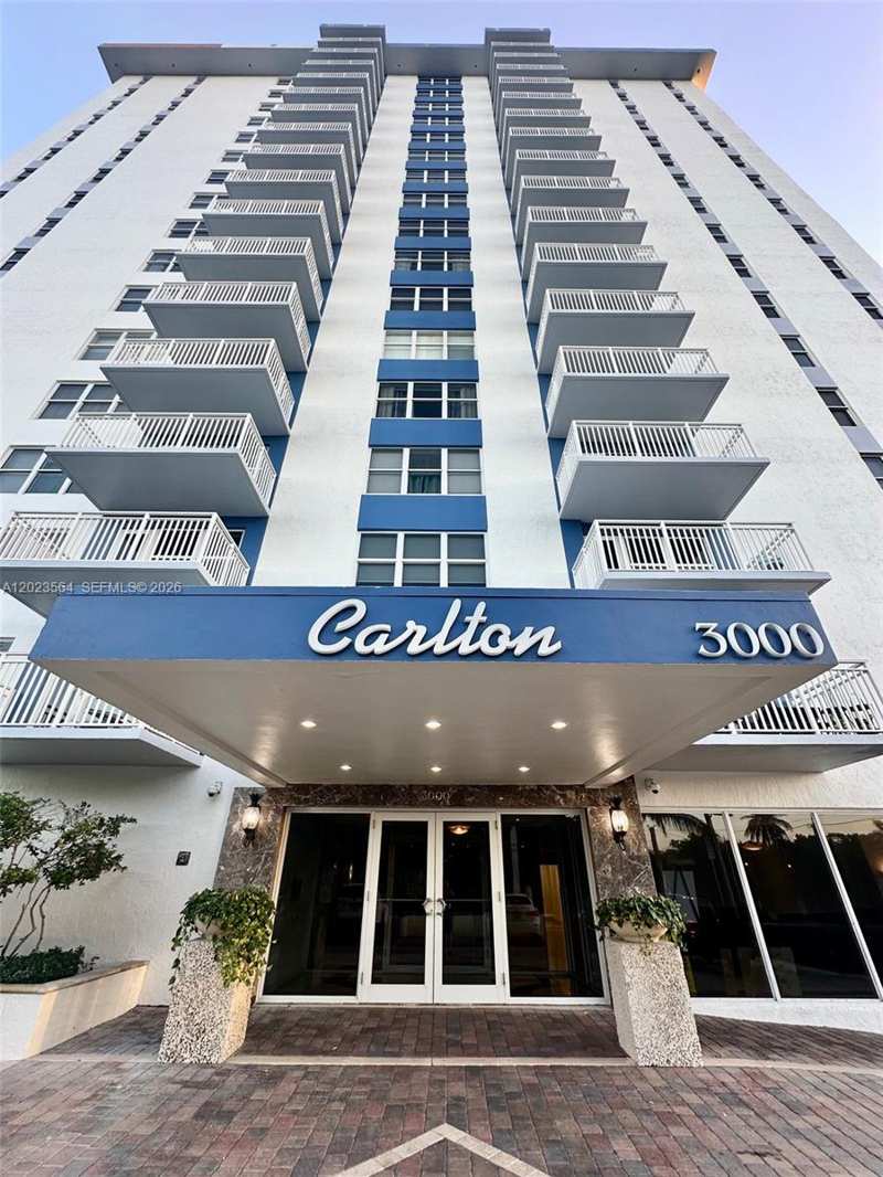 3000 E Sunrise Blvd, Fort Lauderdale FL 33304
