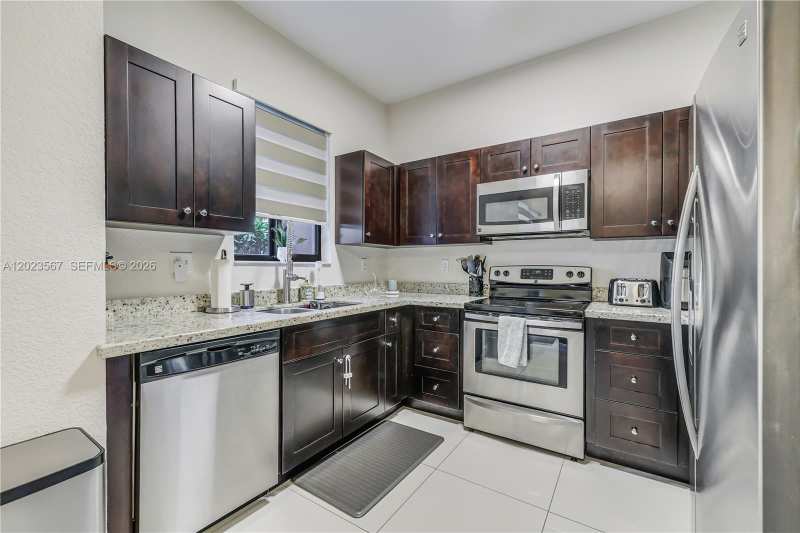 12785 SW 131st Ter, Miami FL 33186