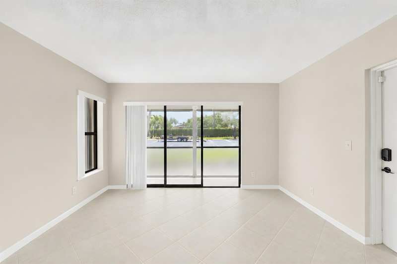 821 Sky Pine Way # D1, FL 33415