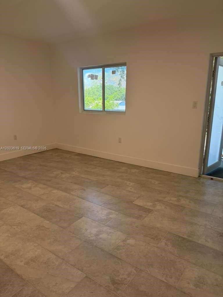 147 Nw 59th St # 304, Miami FL 33127