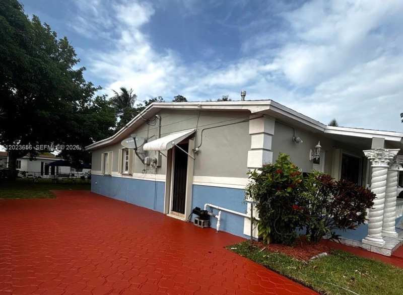 1225 NW 189th Ter, Miami Gardens FL 33169