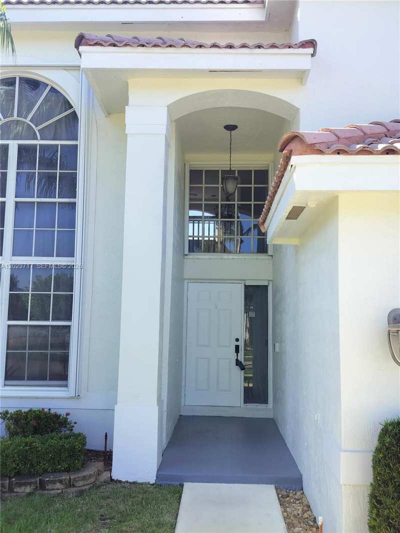 17883 SW 5 ST, Pembroke Pines FL 33029