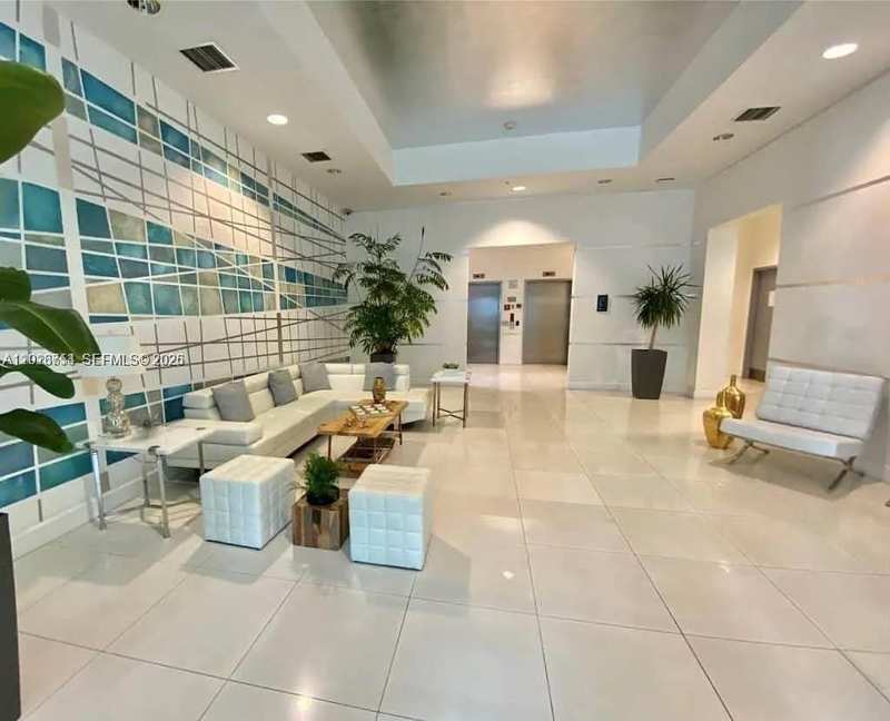 1723 SW 2nd Ave # 705, Miami FL 33129