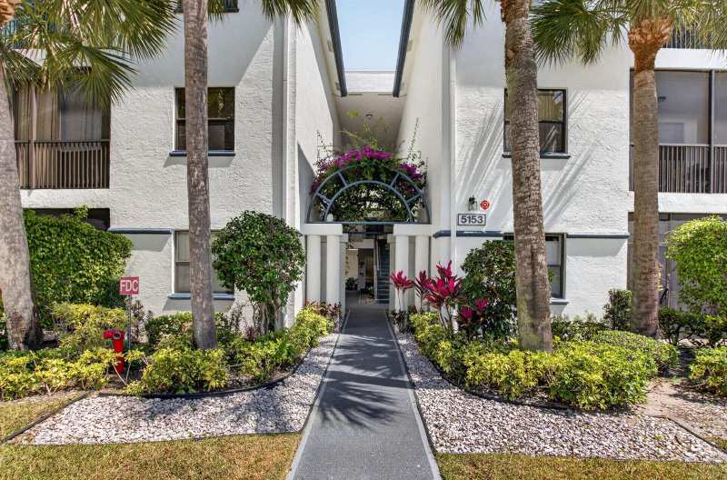5153 Floria Drive # M, Boynton Beach FL 33437