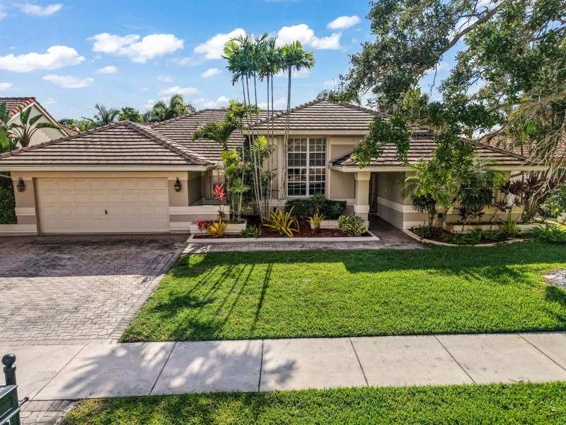 3171 Overlook Road, Davie FL 33328