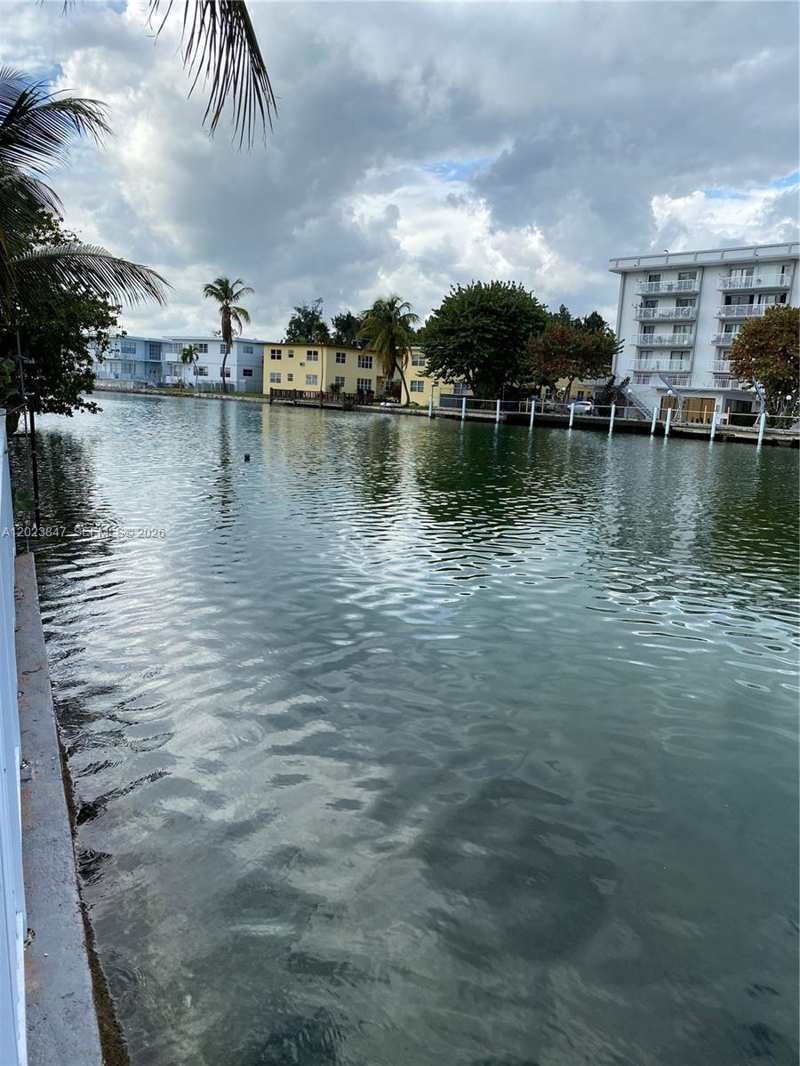 1185 Marseille Dr # 103, Miami Beach FL 33141