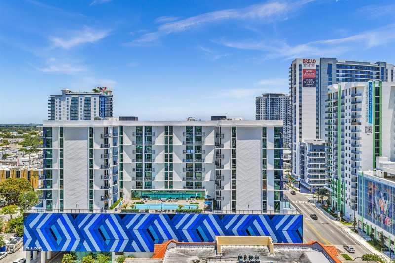 418 S Federal Highway, Hollywood FL 33020