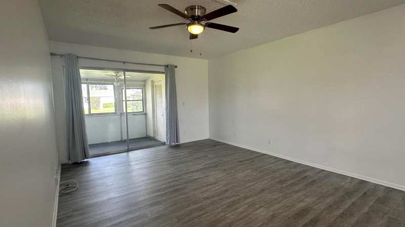 2723 Dudley Drive E # G, West Palm Beach FL 33415