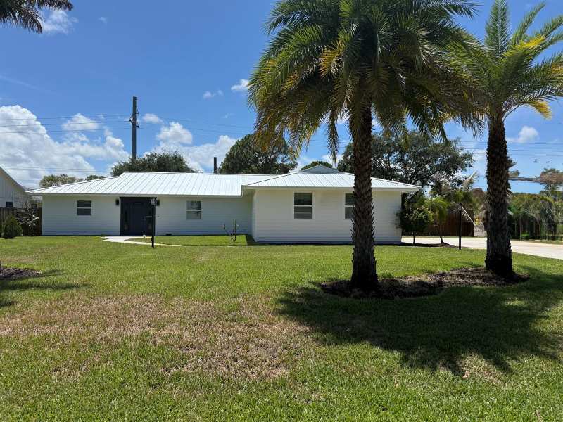5883 Set-n-sun Place, Jupiter FL 33458