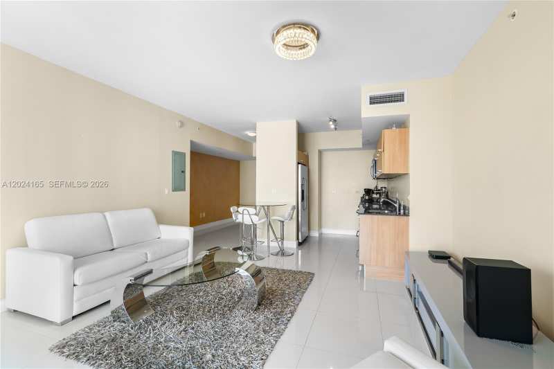 350 S Miami Ave # 2515, Miami FL 33130