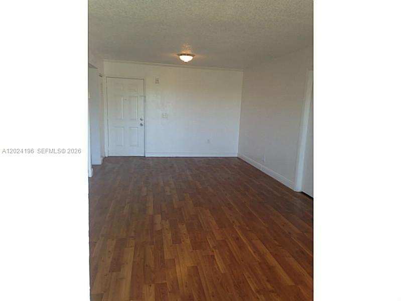 8260 SW 210th St # 319, Cutler Bay FL 33189