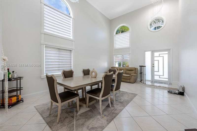 6256 Lansdowne Cir, Boynton Beach FL 33472