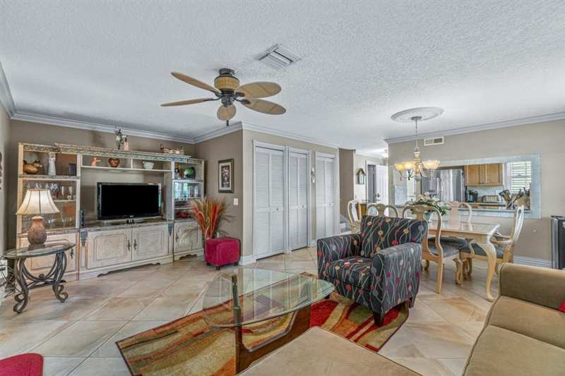 338 Waterside Drive, Hypoluxo FL 33462