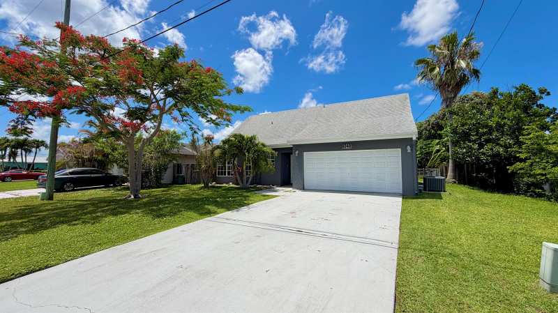 6048 Garrett Street, Jupiter FL 33458