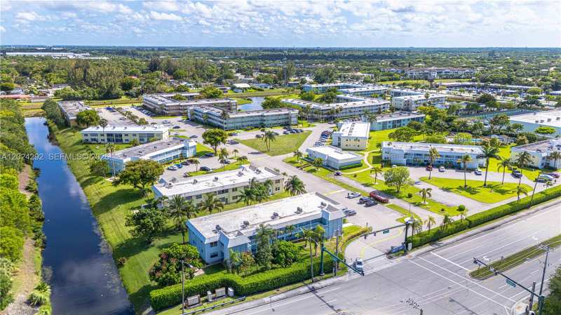 9780 N Marina Blvd # 424, Boca Raton FL 33428