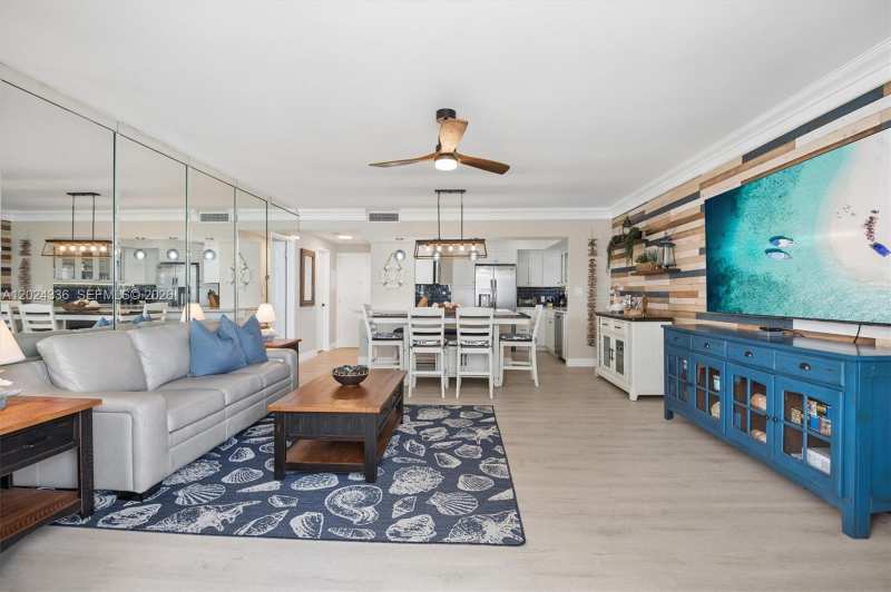 3505 S Ocean Dr # 817, Hollywood FL 33019
