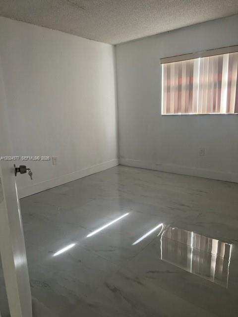 TEMPO CONDO PH I