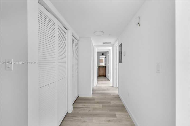 175 NW 160TH ST # 202, North Miami Beach FL 33169