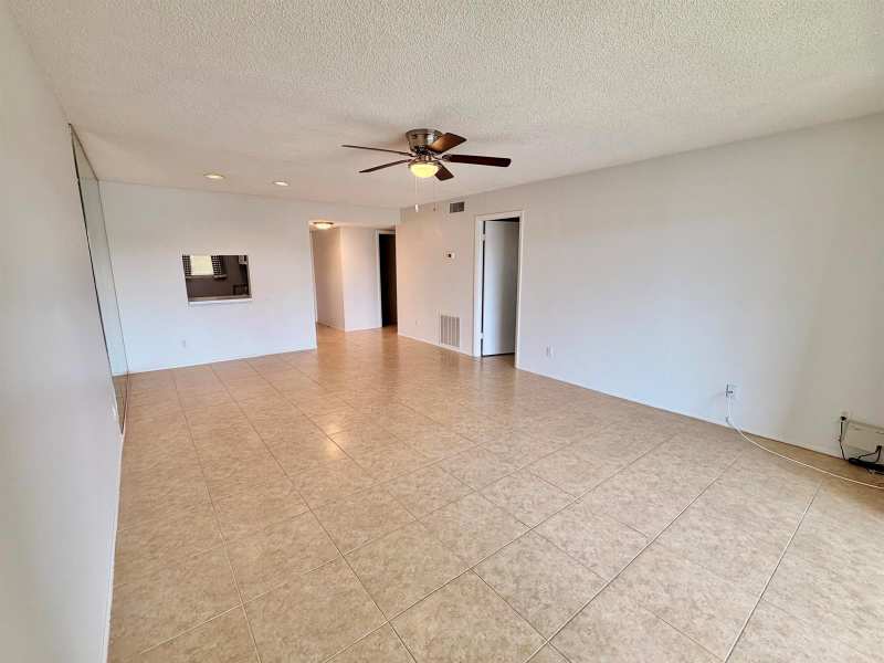 120 Lake Evelyn Drive, West Palm Beach FL 33411
