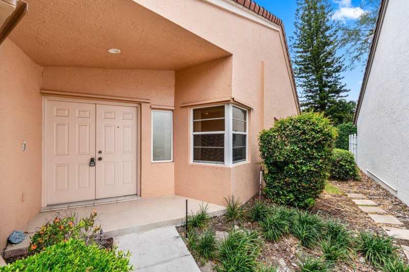 10001 Country Brook Road, Boca Raton FL 33428