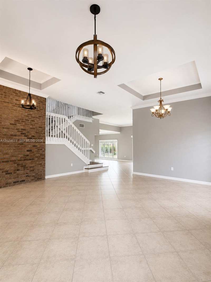 2116 NE 38th Rd # 2116, Homestead FL 33033