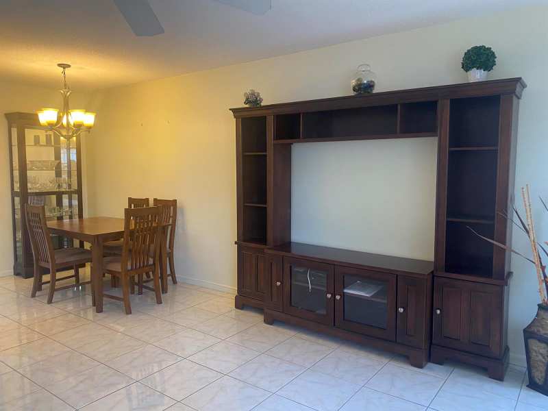 3 Kingswood A, West Palm Beach FL 33417