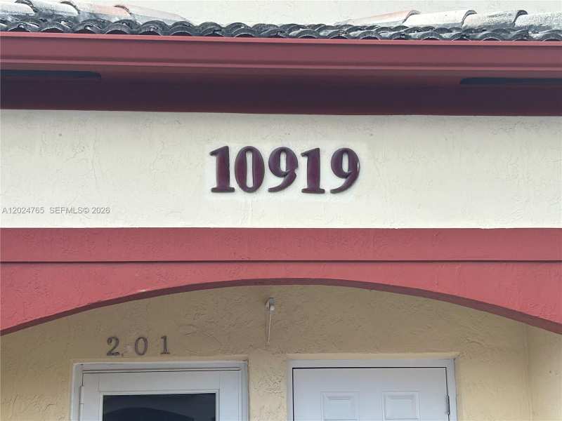 10919 W Okeechobee Rd # 101, Hialeah Gardens FL 33018