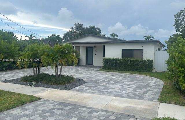 3440 SW 91st Ave, Miami FL 33165