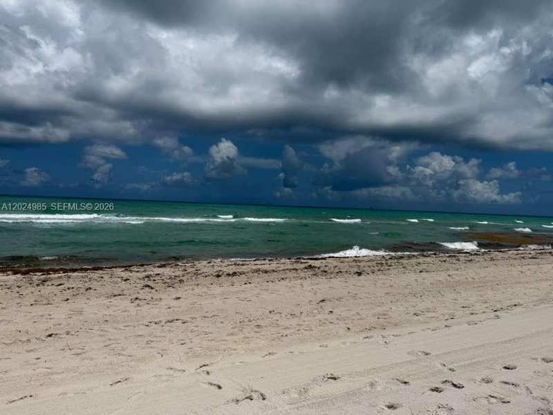 5313 Collins Ave # 1109, Miami Beach FL 33140