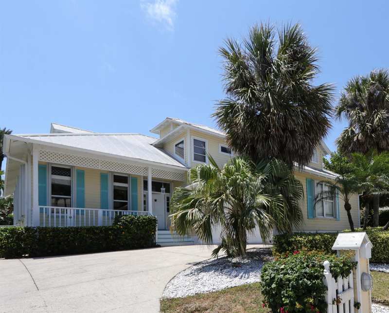 400 Seaside Lane, Juno Beach FL 33408