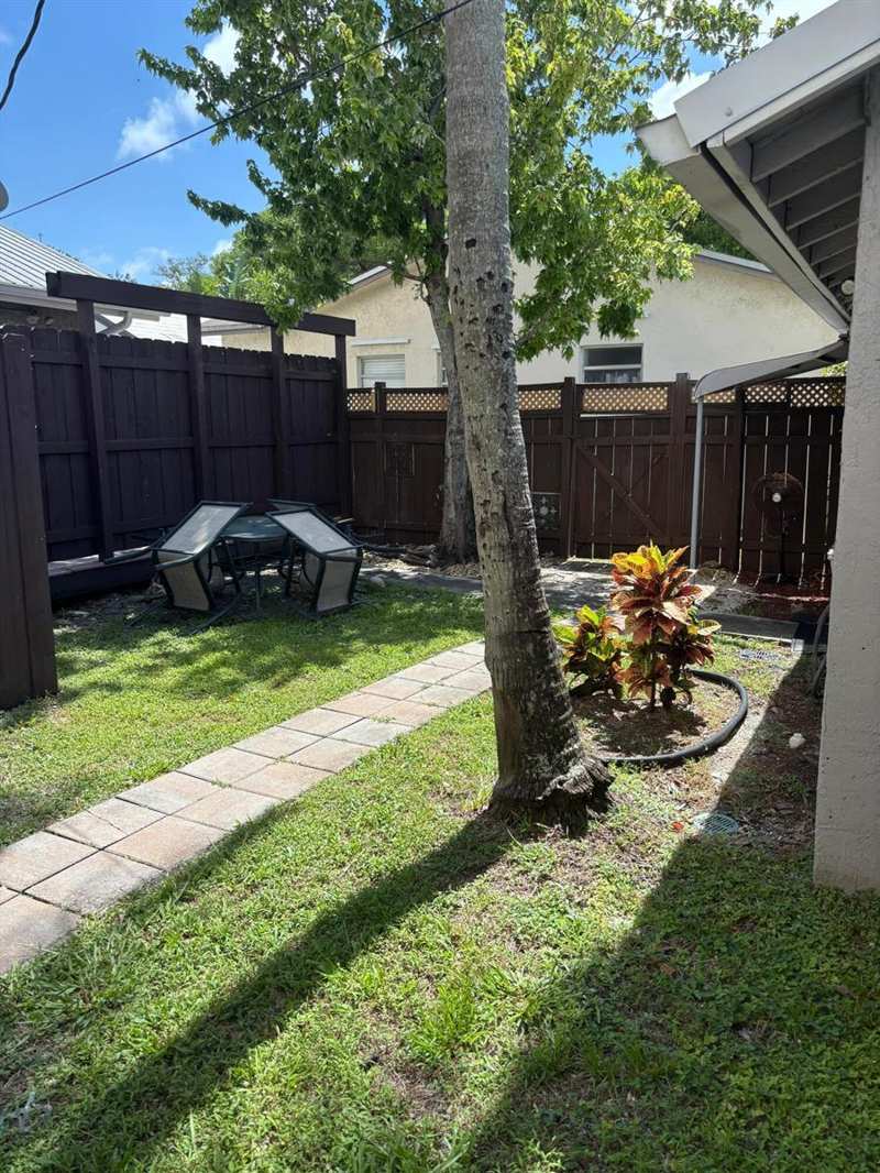 1715 Buchanan Street Rear, Hollywood FL 33020