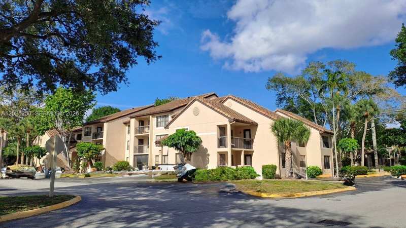 4521 W Mcnab Rd # 30, Pompano Beach FL 33069