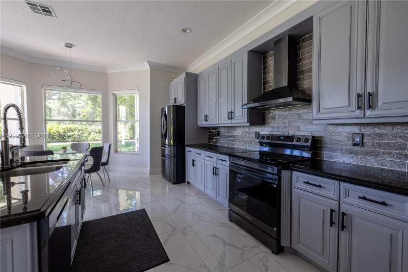 8904 Maple Hill Ct # 0, Boynton Beach FL 33473