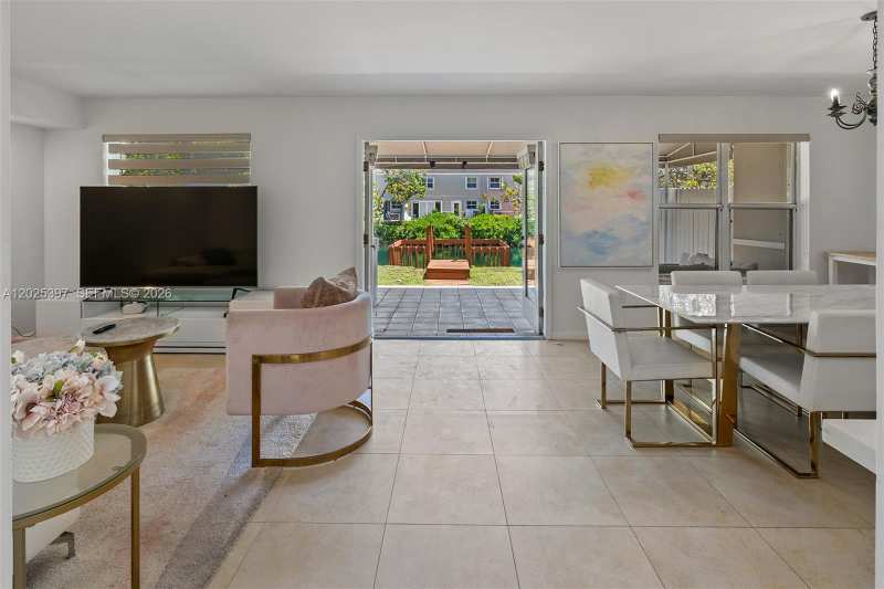 7140 SW 55th Ter W, Miami FL 33155