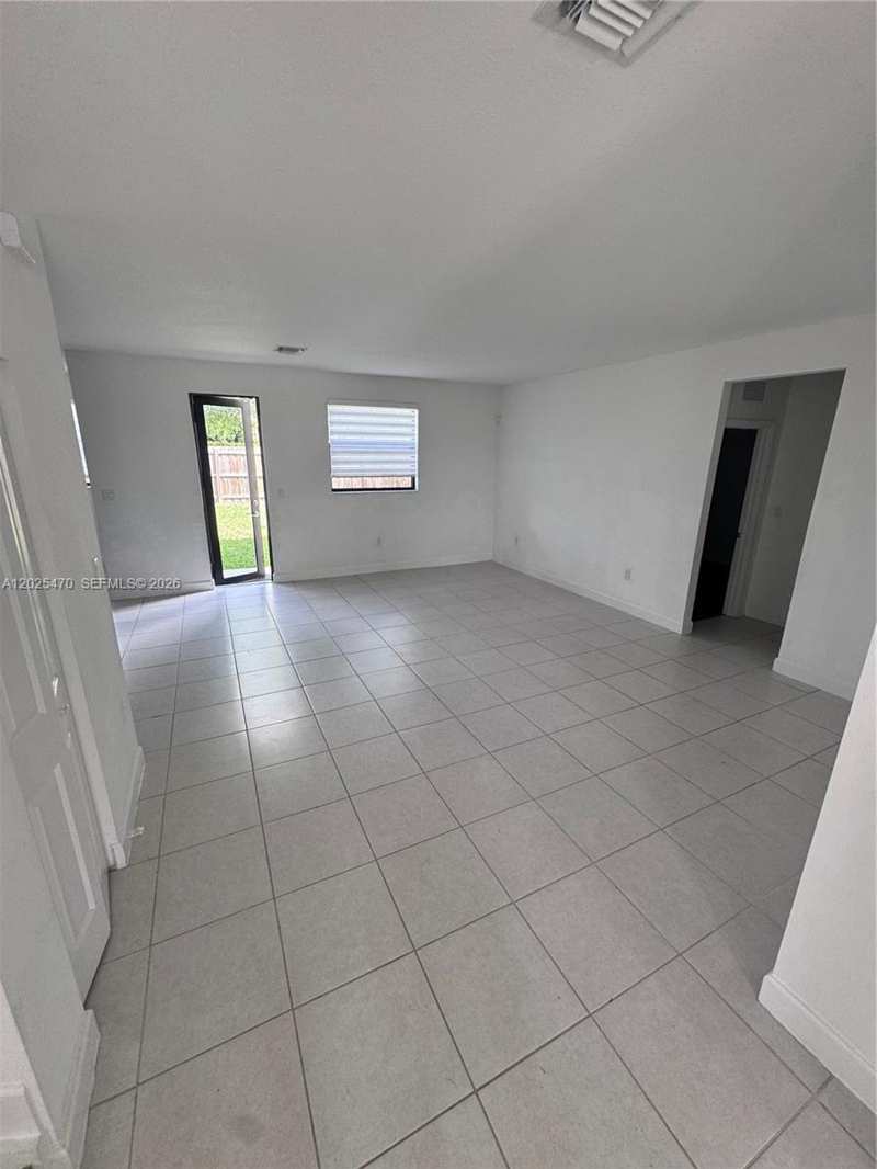 157 NE 27th Ter # 157, Homestead FL 33033