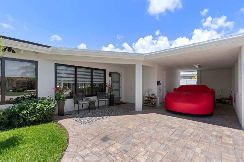 160 SE 12th Court, Pompano Beach FL 33060