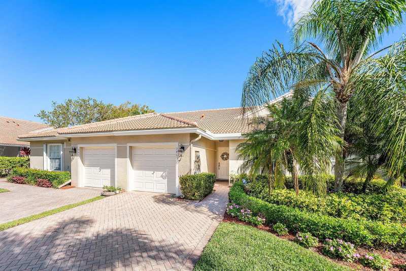 9463 Swansea Lane, West Palm Beach FL 33411