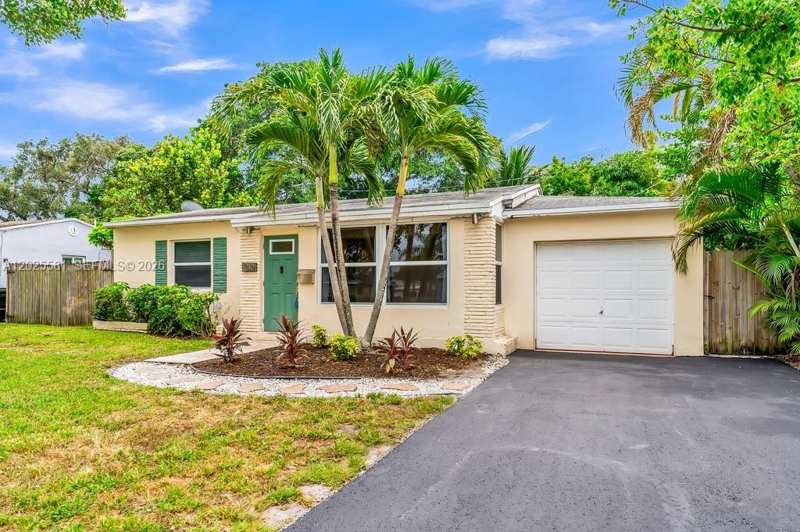 1210 S 24th Ter, Hollywood FL 33020