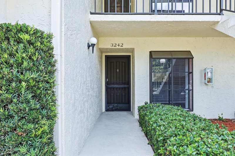 3242 Perimeter Drive, FL 33467