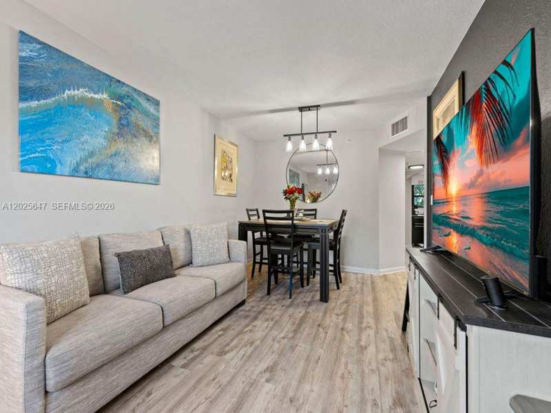 22441 SW 88th Pl # 5, Cutler Bay FL 33190