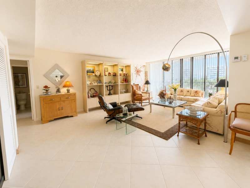 3589 S Ocean Boulevard # 404, South Palm Beach FL 33480