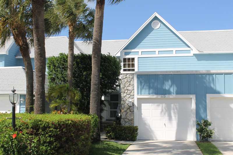 1120 Ocean Dunes Circle, Jupiter FL 33477