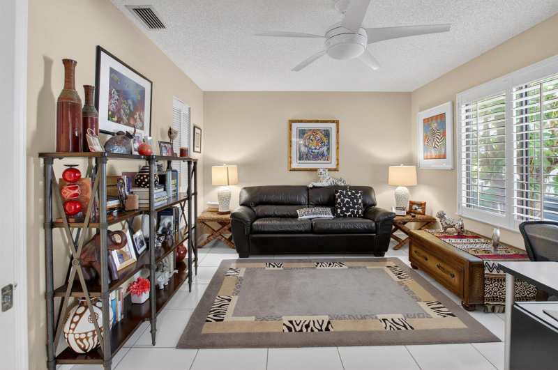 10015 Hickorywood Place, Boynton Beach FL 33437