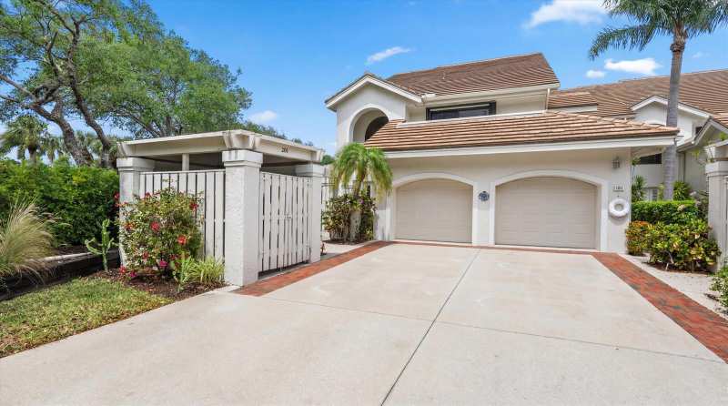 3971 Schooner Pointe Drive # 201, Jupiter FL 33477