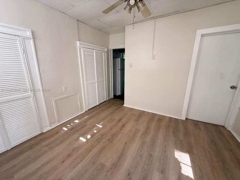 1919 SW 2nd St # B, Miami FL 33135