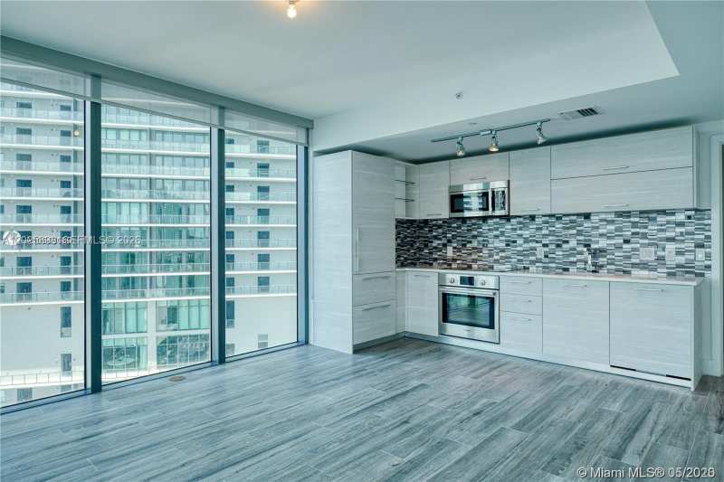 650 NE 32nd St # 1208, Miami FL 33137