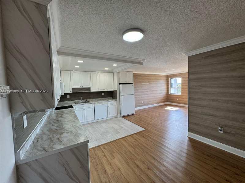 1121 SW 122nd Ave # 2, Miami FL 33184