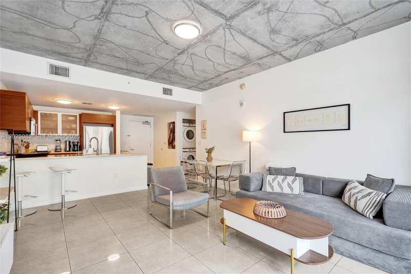 3250 NE 1st Ave # 511, Miami FL 33137