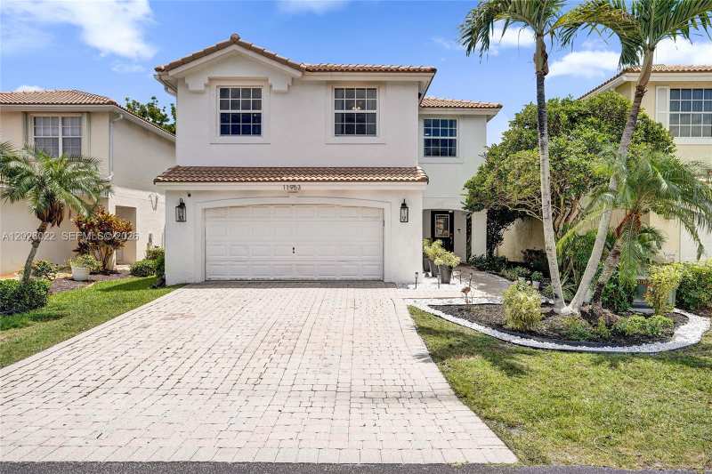 11953 Donlin Dr, Wellington FL 33414